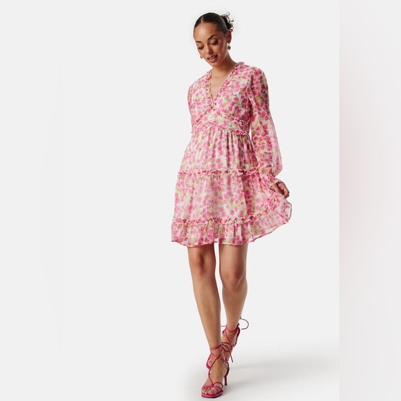 Vero Moda NWT Pink Floral Long Sleeve Smock Mini Dress VMSMILLA FRILL Size XXS - Picture 1 of 16